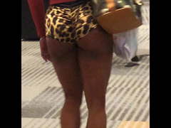 Candid Booty Ebony Body Builder